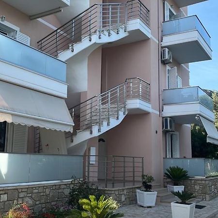 Vila Melina Himarë Exterior foto